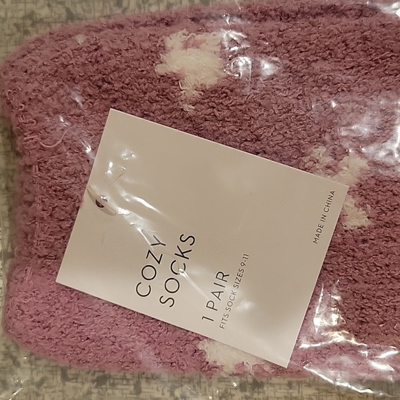 Cozy Socks - Picture 3 of 4